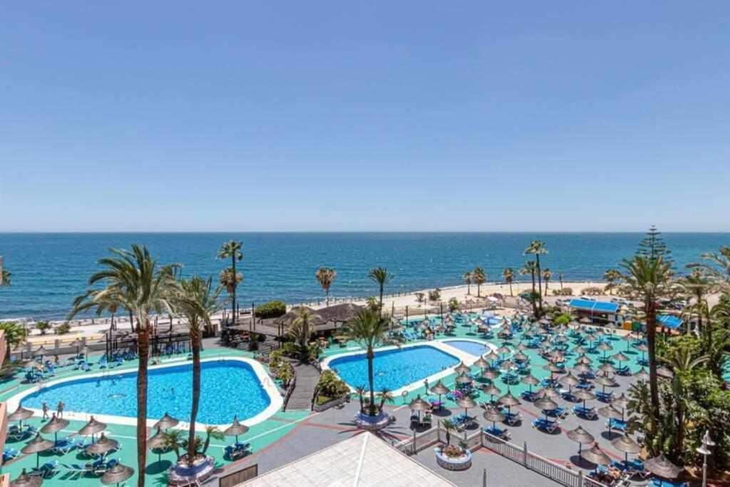 797 Holiday Rentals- Apartamento En Hotel Sunset Frente Al Mar Benalmádena Exterior foto